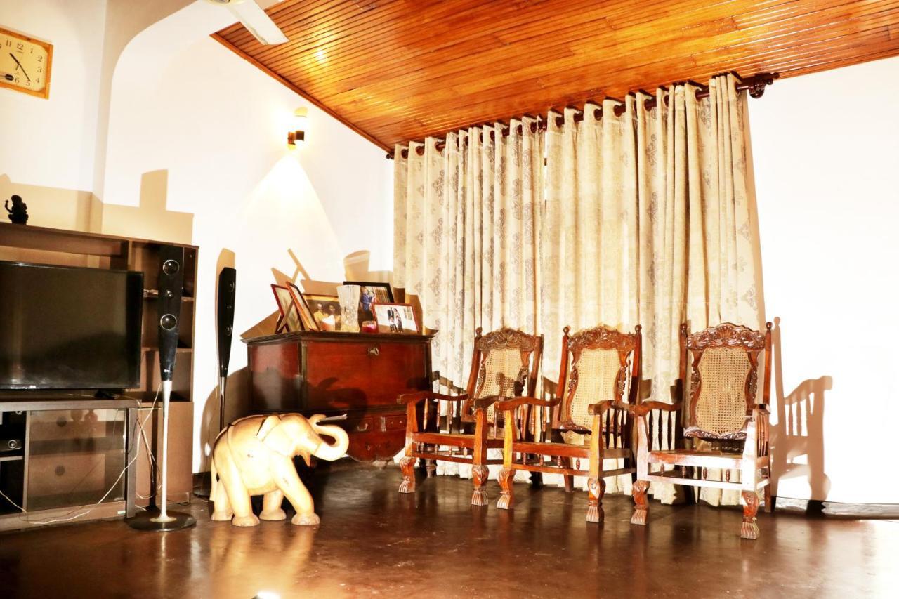 Ariyadasa Guest House Galle Luaran gambar